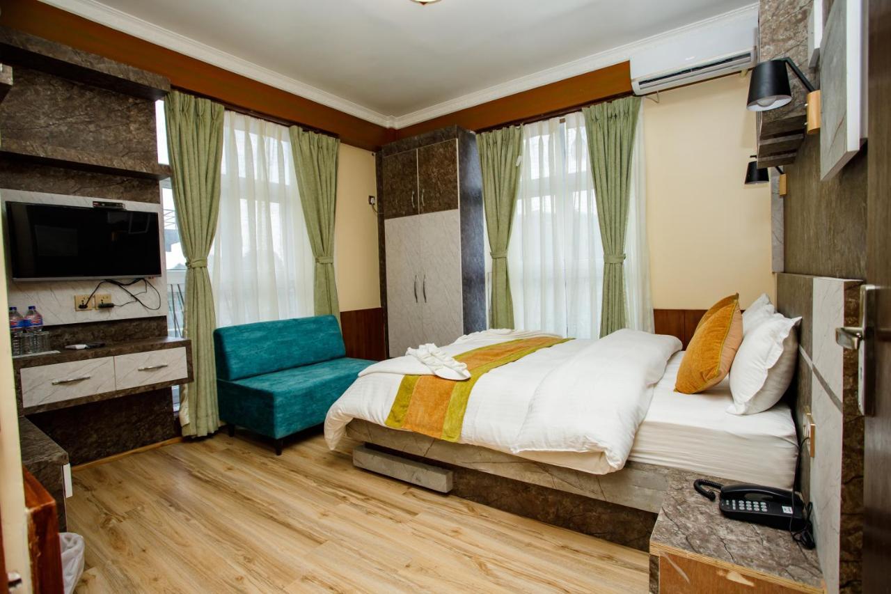 Gauri Shankar Hotel Nagarkot Eksteriør bilde